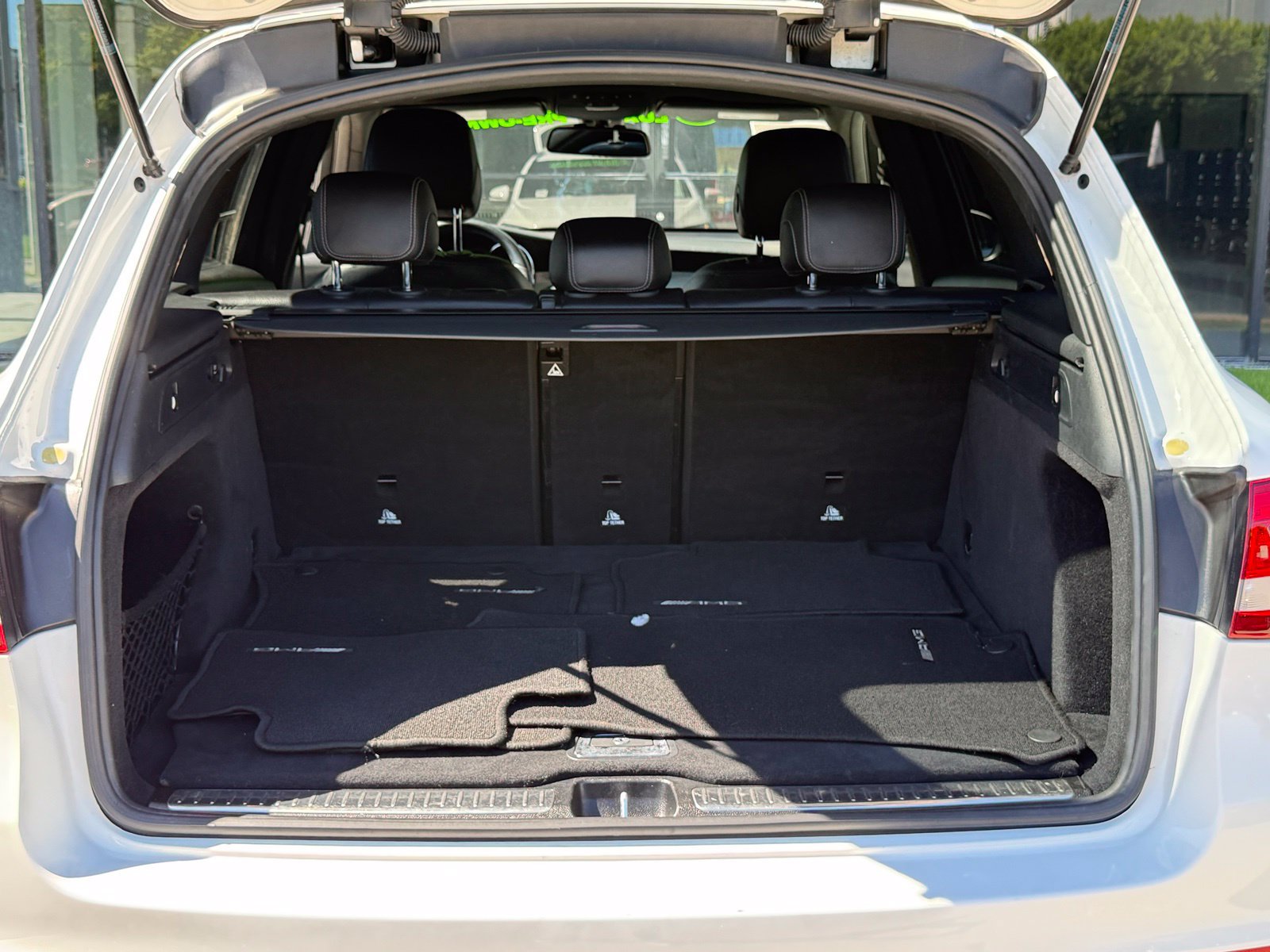 Used 2019 Mercedes-Benz GLC 300 image 16