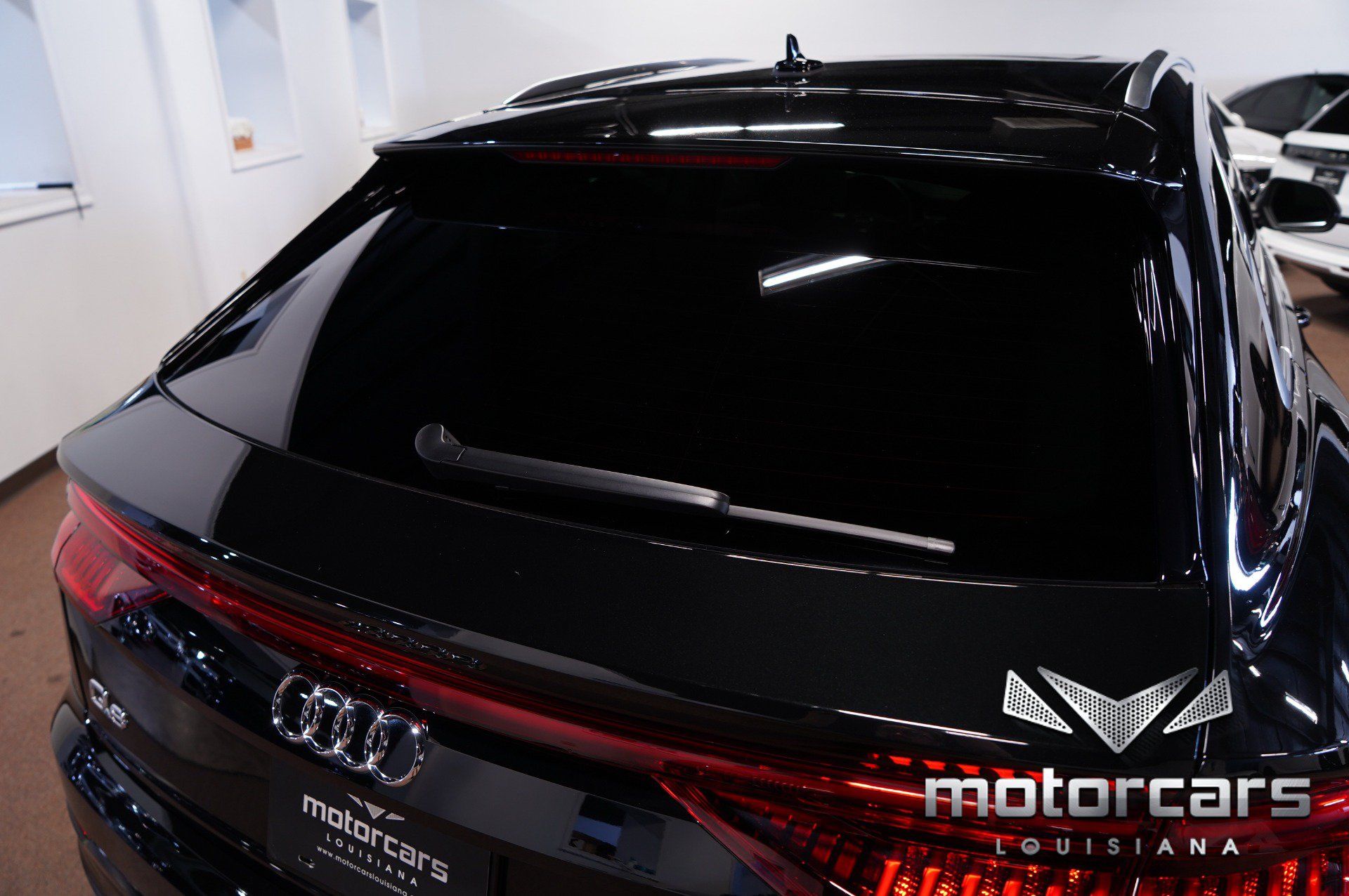 Used 2022 Audi Q8 Premium AWD/4WD image 16