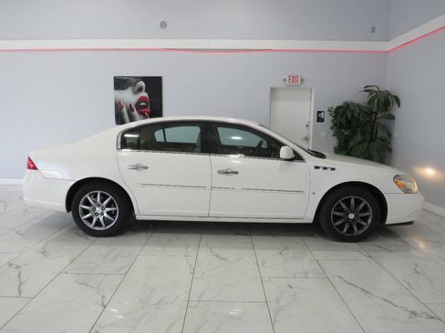 Used 2007 Buick Lucerne CXL FWD image 3