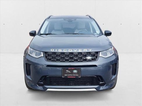 New 2025 Land Rover Discovery Sport S image 2