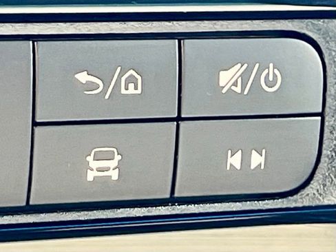 Used 2025 Mercedes-Benz Sprinter 2500 image 33