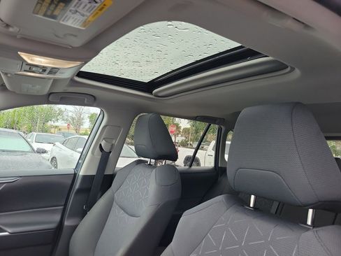 Used 2025 Toyota RAV4 XLE w/ Convenience Package image 19