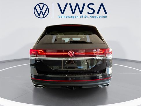 New 2026 Volkswagen Atlas SE image 7