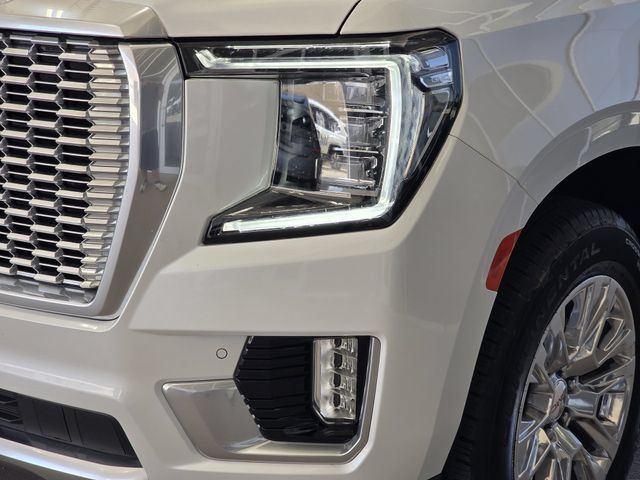 Used 2024 GMC Yukon Denali RWD image 6