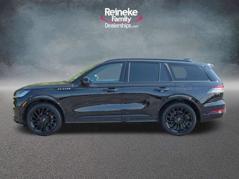 Used 2025 Lincoln Aviator Reserve w/ Jet Appearance Package AWD/4WD image 9