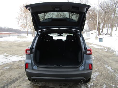 New 2025 Ford Escape ST-Line w/ Cold Weather Package image 16