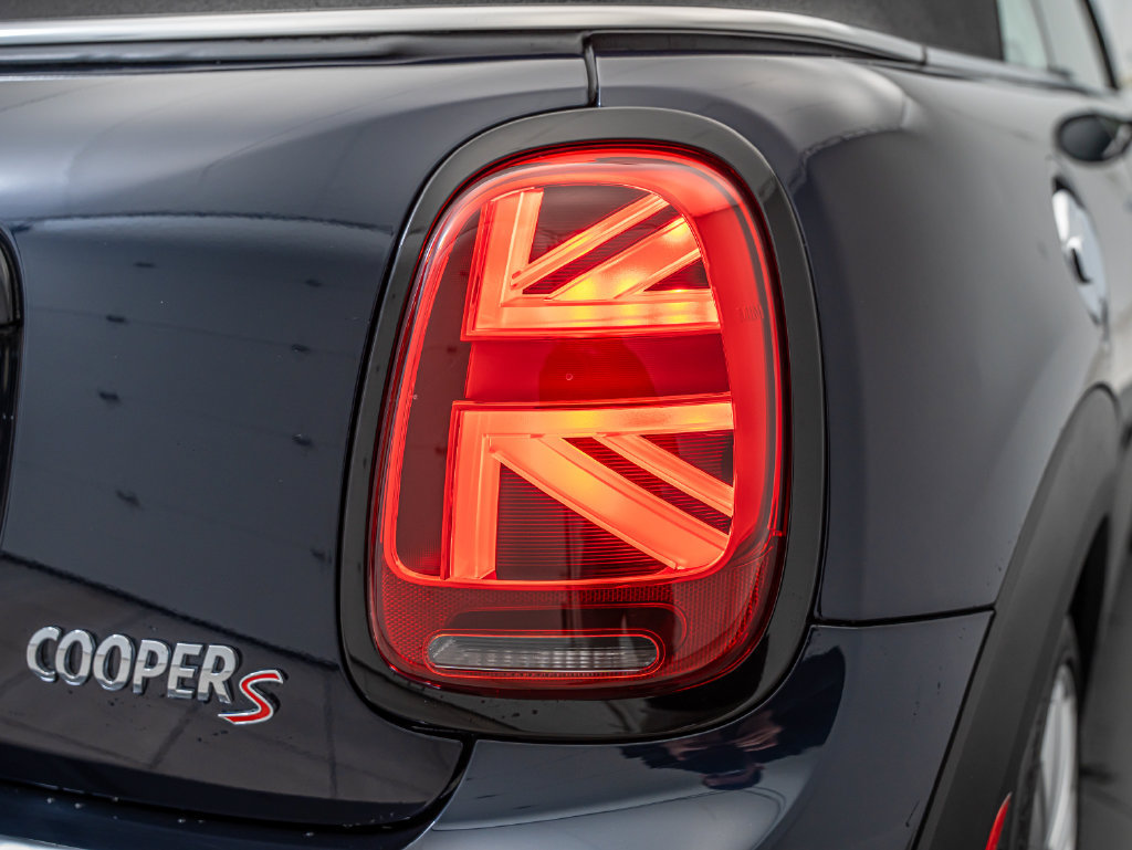 Used 2021 MINI Cooper S FWD image 9