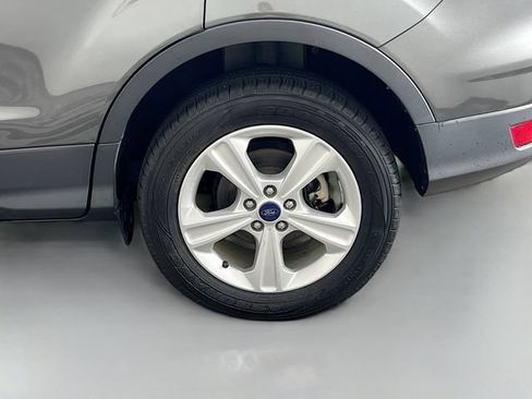 Used 2016 Ford Escape SE w/ Equipment Group 201A FWD image 35