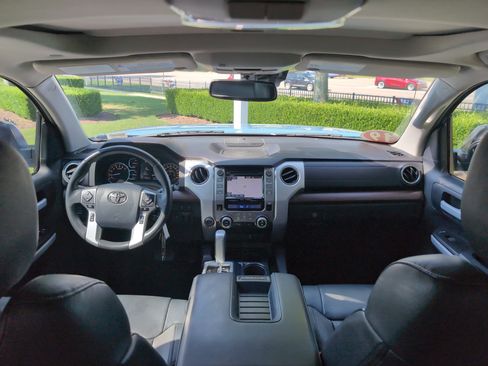 Used 2019 Toyota Tundra Limited w/ TRD Off Road Package AWD/4WD image 29