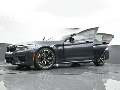 Used 2019 BMW M5 w/ Executive Package image 58