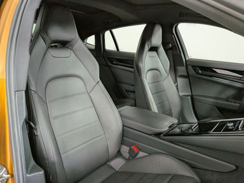 Certified 2024 Porsche Panamera image 22