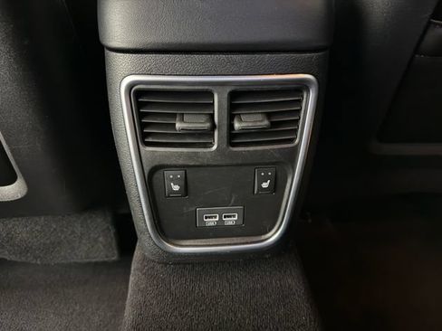 Used 2022 Dodge Charger SXT w/ Leather Interior Group RWD image 31