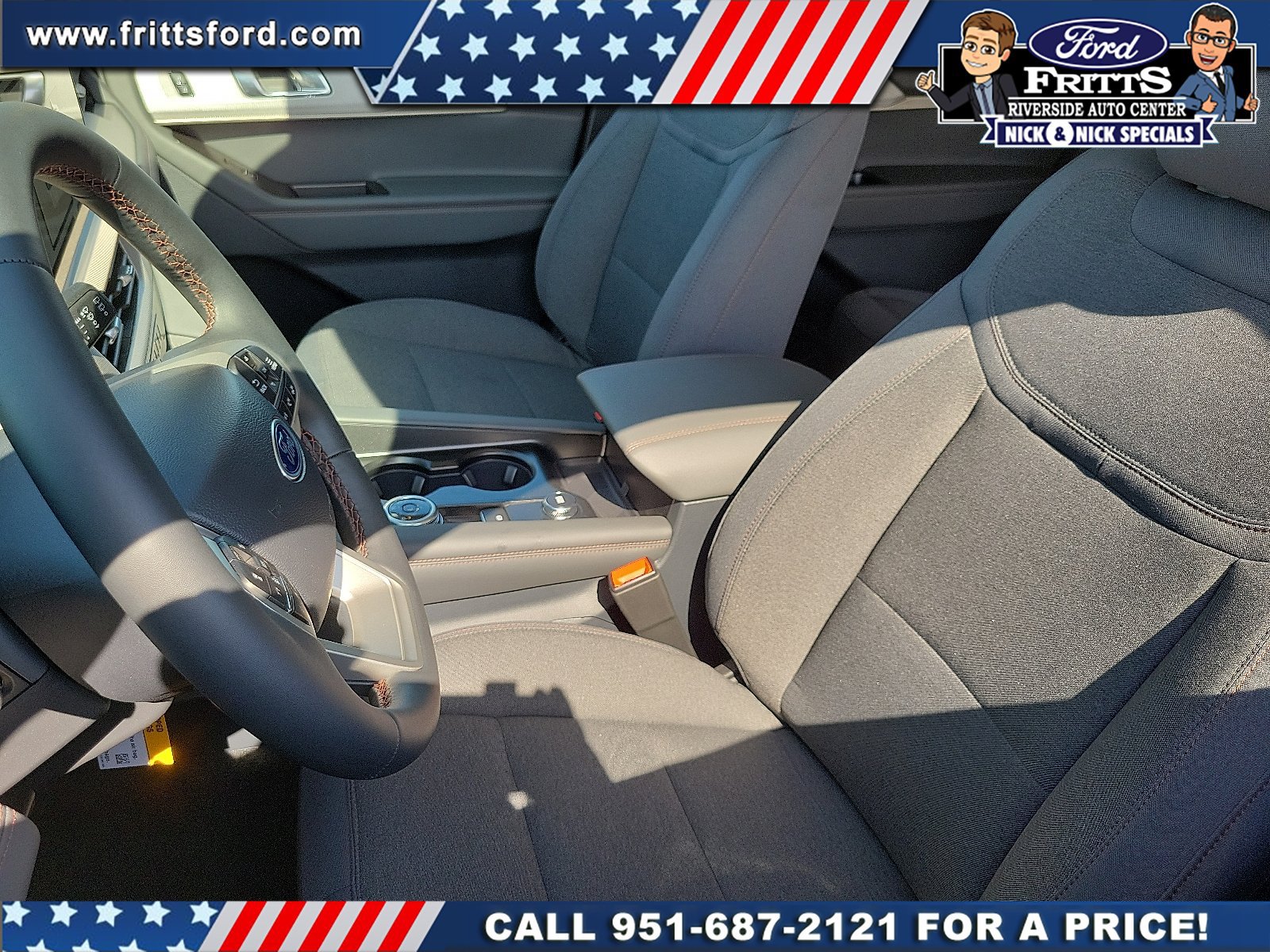 New 2026 Ford Explorer Active RWD image 5