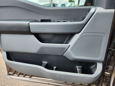 Used 2023 Ford F150 XLT image 6