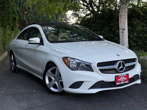 Used 2015 Mercedes-Benz CLA 250 image 3