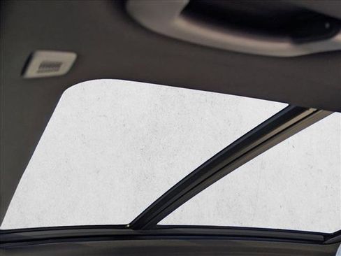 Used 2025 BMW X5 xDrive40i w/ Climate Comfort Package image 15