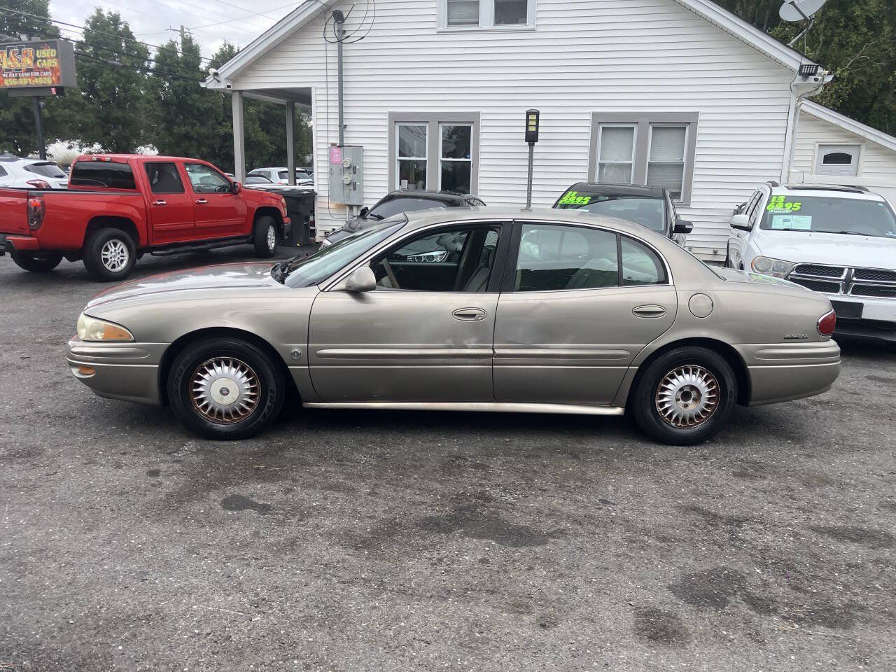 Used 2001 Buick Le Sabre Custom w/ Luxury Pkg FWD image 10
