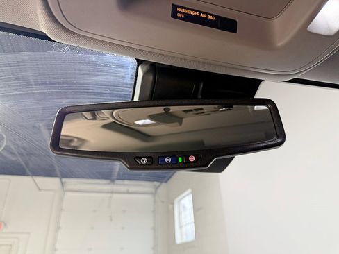 Used 2020 GMC Yukon Denali w/ Denali Ultimate Package image 29