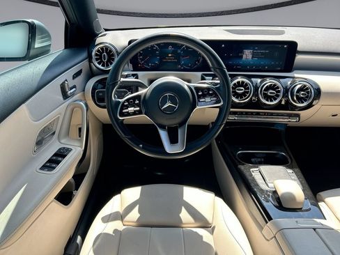 Used 2021 Mercedes-Benz A 220 image 10