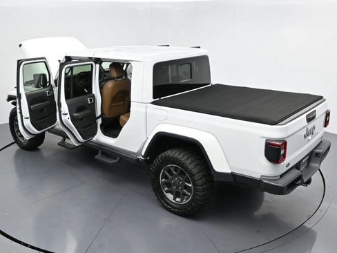 Used 2020 Jeep Gladiator Overland w/ Popular Equipment Package AWD/4WD image 37