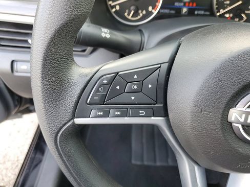 Certified 2025 Nissan Altima 2.5 SV FWD image 25