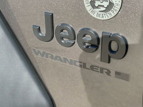 Used 2024 Jeep Wrangler Sport S image 15