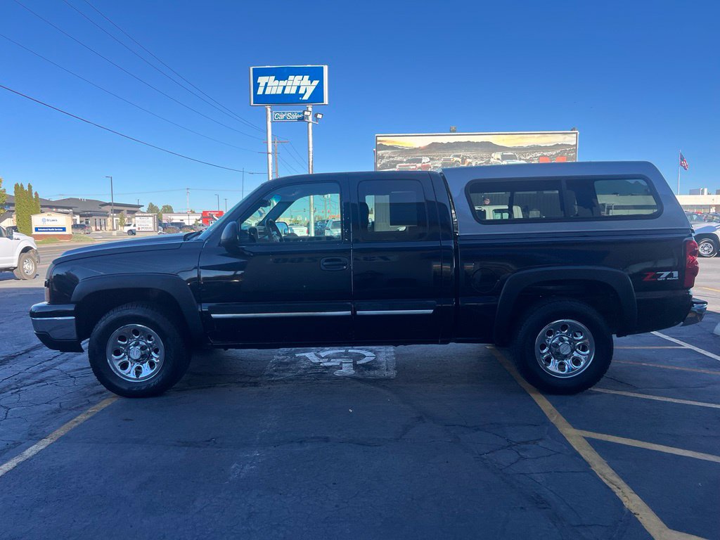 Used 2006 Chevrolet Silverado 1500 LT w/ Light Duty Power Package AWD/4WD image 8