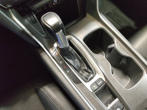 Used 2019 Honda Accord Sport image 26