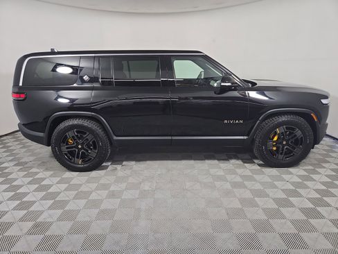 Used 2024 Rivian R1S Adventure AWD/4WD image 6