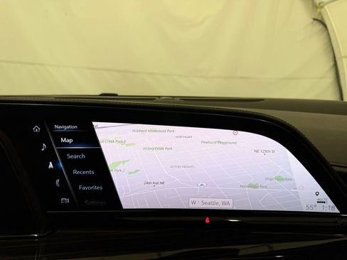 Used 2021 Cadillac Escalade Premium Luxury w/ Driver Assist Tech Package image 45