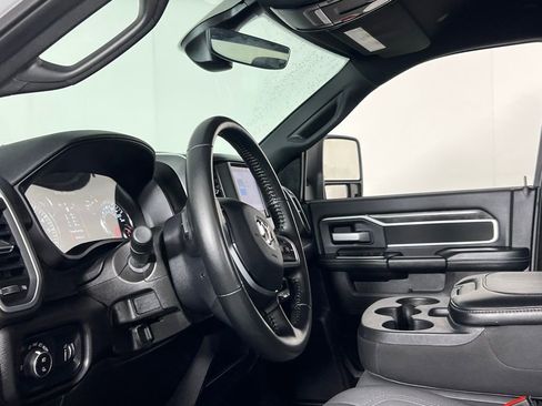 Used 2024 RAM 2500 Big Horn w/ Bed Utility Group image 20