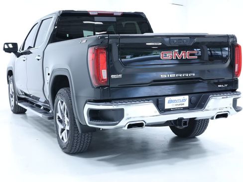 Used 2023 GMC Sierra 1500 SLT w/ SLT Premium Plus Package image 3