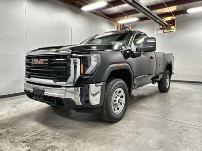 New 2026 GMC Sierra 2500 Pro w/ 1SA Pro Safety Plus Package