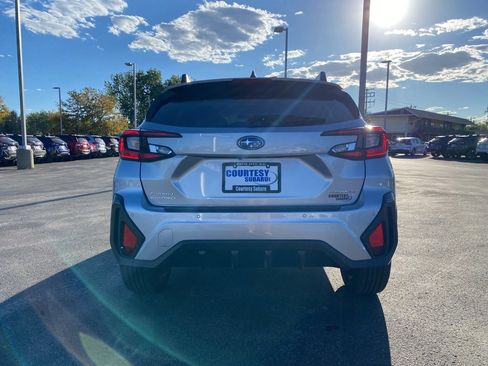 Certified 2025 Subaru Crosstrek 2.5i Limited w/ Crosstrek Mirror Package image 6