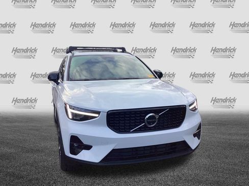 Certified 2026 Volvo XC40 B5 Plus w/ Protection Package Premier AWD/4WD image 3