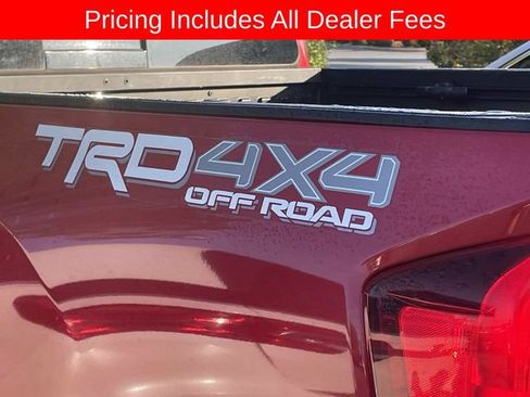Used 2019 Toyota Tacoma TRD Off-Road w/ Technology Package AWD/4WD image 5