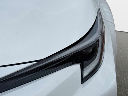 New 2026 Toyota Corolla SE FWD image 9