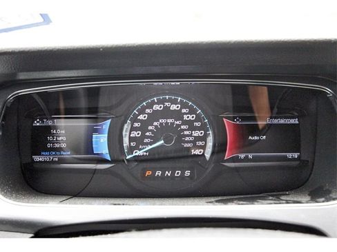 Used 2018 Ford Taurus SEL w/ Equipment Group 201A image 14