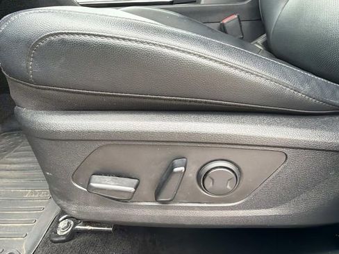 Used 2023 Kia Sportage EX FWD image 17
