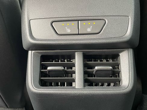 Used 2025 Chevrolet Equinox ACTIV w/ Safety and Technology Package image 15