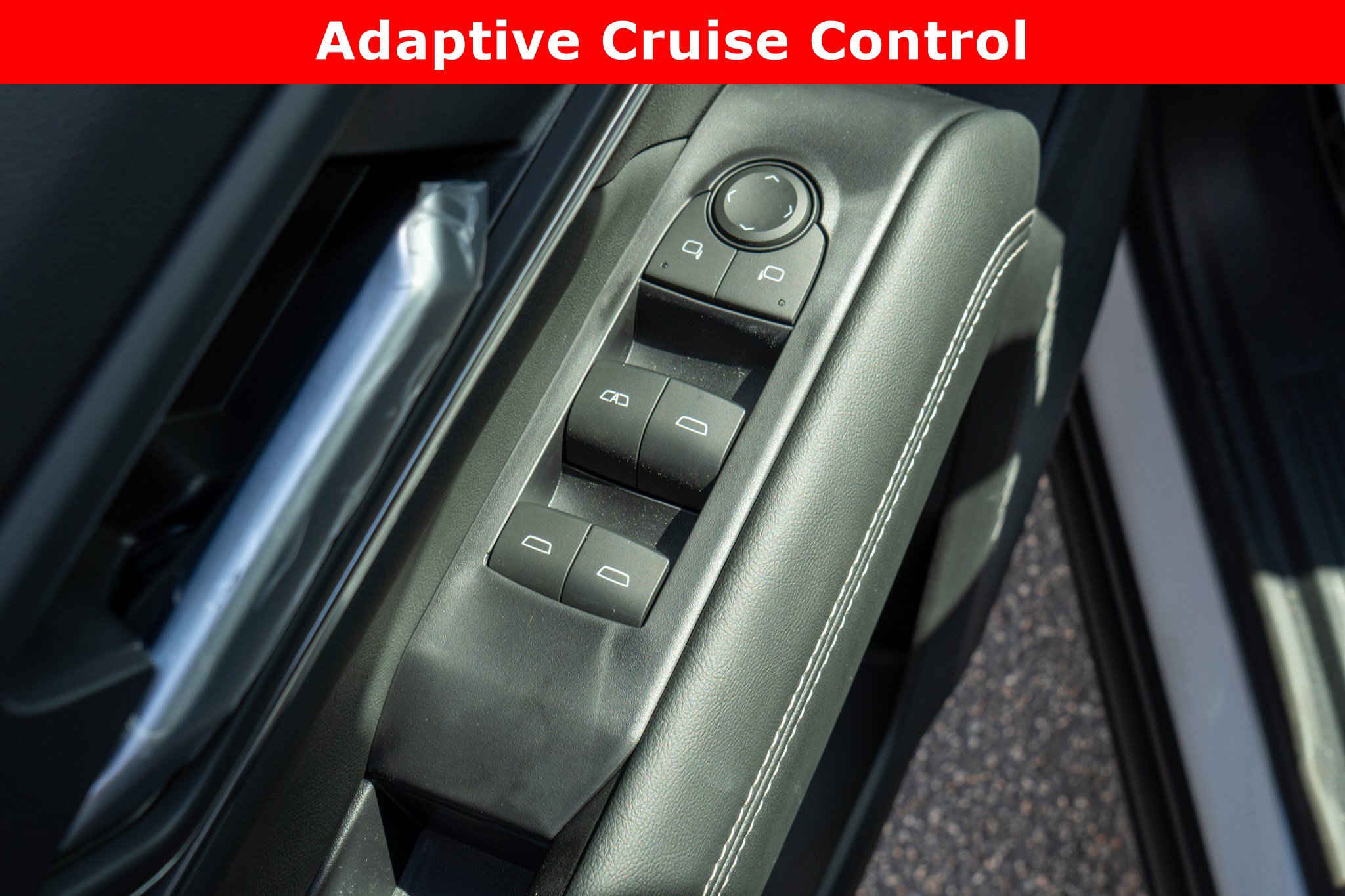 New 2027 GMC Terrain Elevation w/ LPO, Floor Liner Package FWD image 25