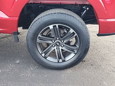 Used 2022 Ford F150 XLT w/ Equipment Group 302A High image 13