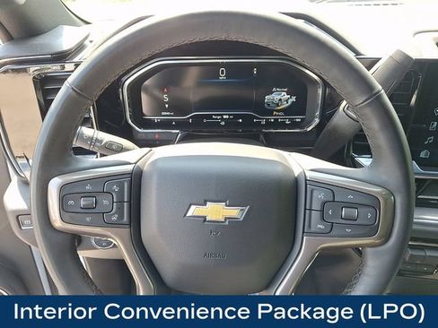 Used 2024 Chevrolet Silverado 2500 High Country w/ High Country Premium Package AWD/4WD image 4
