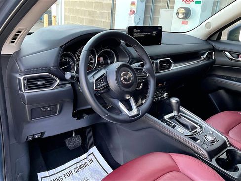 Used 2023 MAZDA CX-5 Carbon Edition image 17