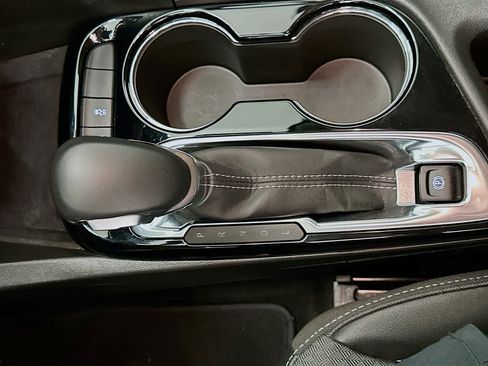 Used 2025 Buick Encore GX Preferred image 25