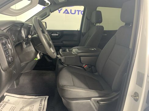 Used 2019 Chevrolet Silverado 1500 Custom Trail Boss w/ Custom Convenience Package AWD/4WD image 15