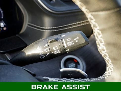 Used 2023 Jeep Grand Cherokee Limited w/ Luxury Tech Group II image 27