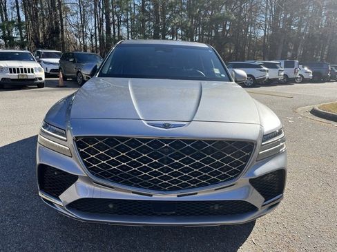 Used 2025 Genesis GV80 3.5T e-SC image 3