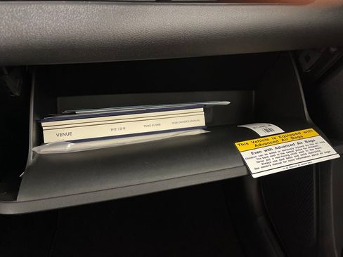 New 2026 Hyundai Venue SEL image 43