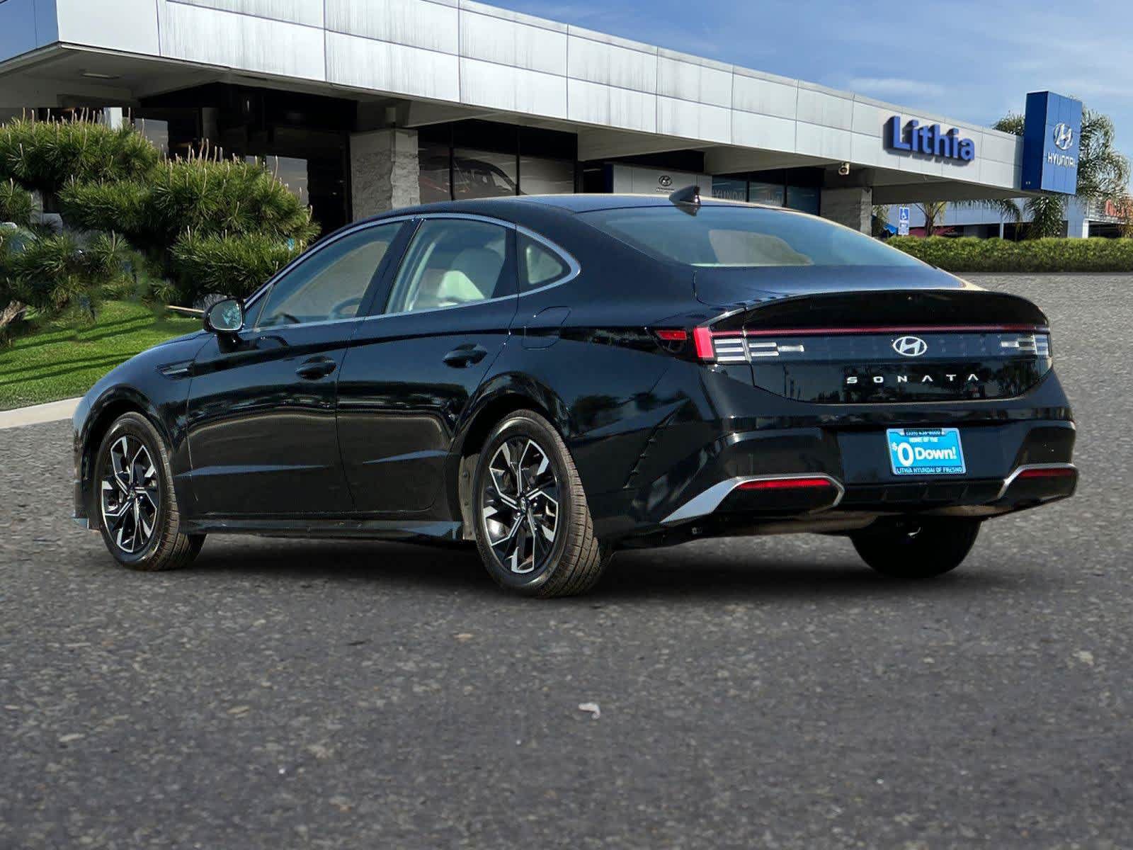 Used 2025 Hyundai Sonata SEL FWD image 7